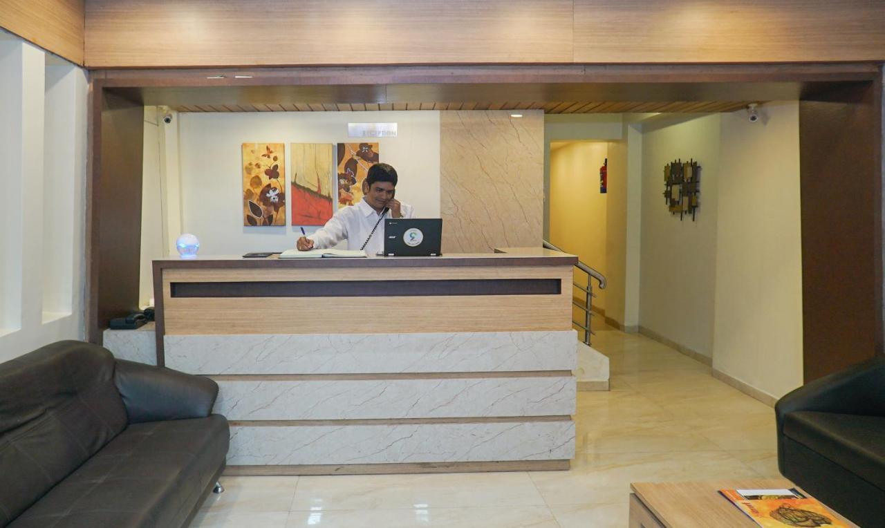 Rahi Plaza Hotel Mahābaleshwar Buitenkant foto