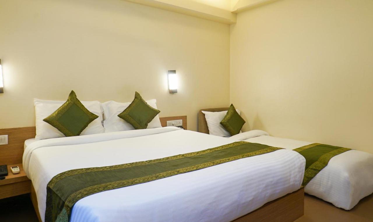 Rahi Plaza Hotel Mahābaleshwar Buitenkant foto